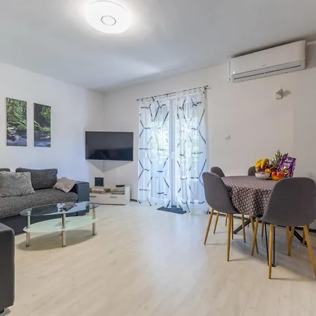 Holiday Home Vita Prázdninový dům